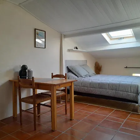 Le Cabanon Perche Апартаменты Fournes